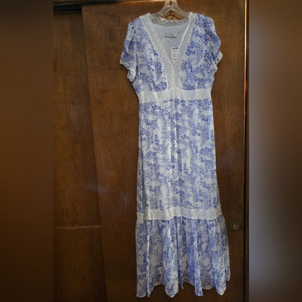 Taylor Blue and White Floral Maxi Tiered Prairie Dress Sz 14. New With Tags